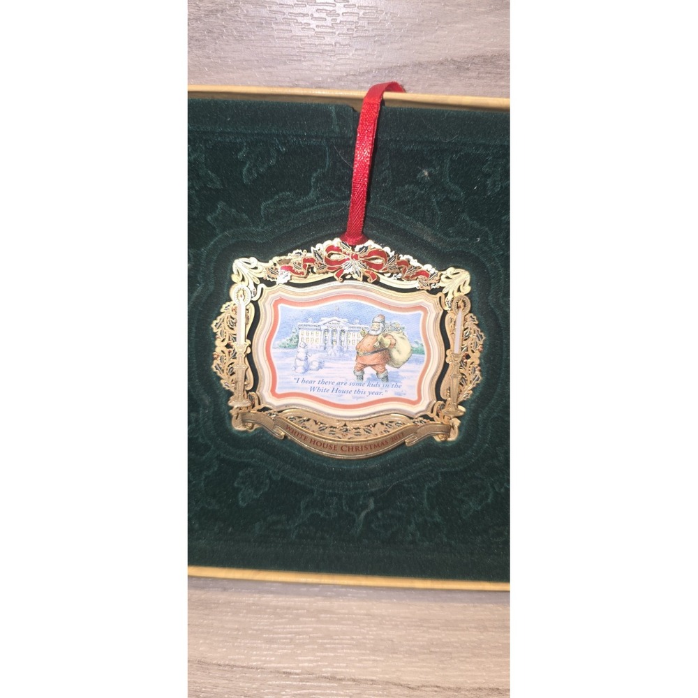 White House Historical Association Christmas Ornament 2011 in Box W/Booklet LotC